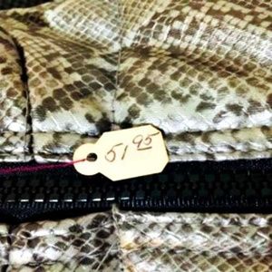 Hooded Wet look X snakeskin vest - Impressive!